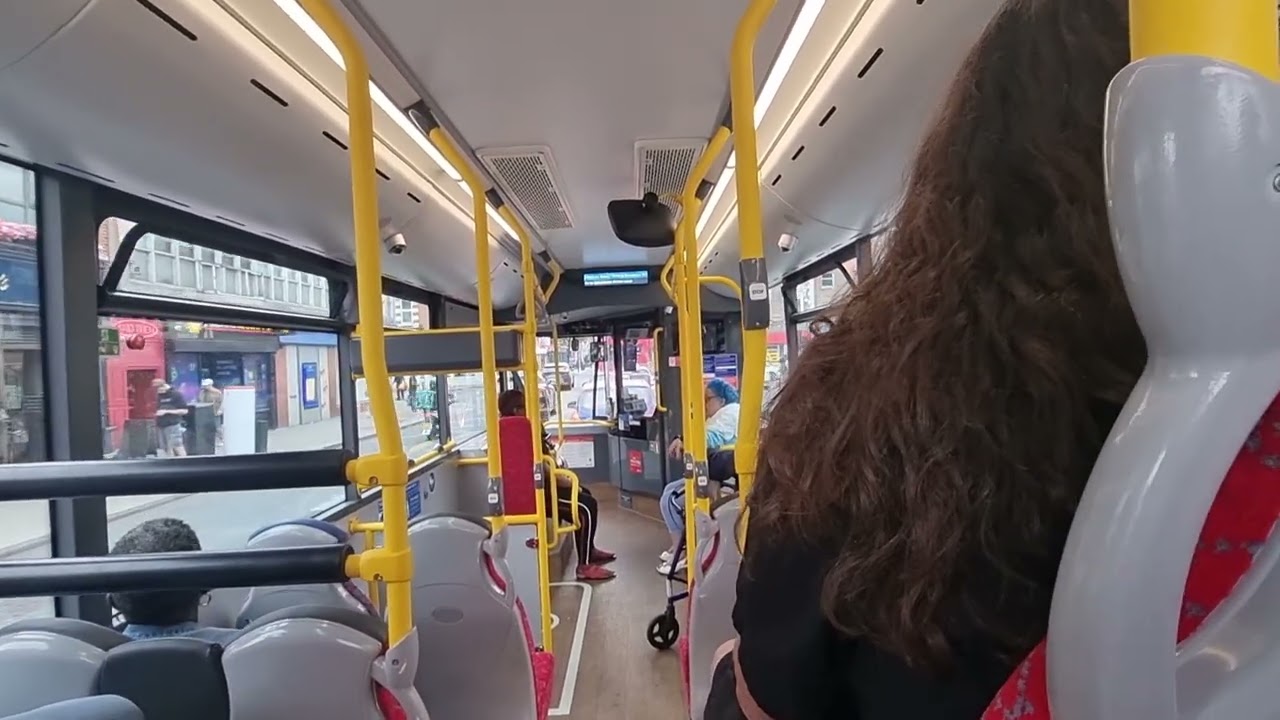 Ride o Transport UK London Bus Route G1: St George's Hospital - Ullathorne Road. E100EV 1058 YX25ODM