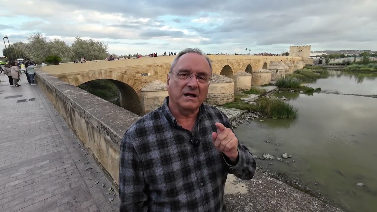El puente no romano de Córdoba.
