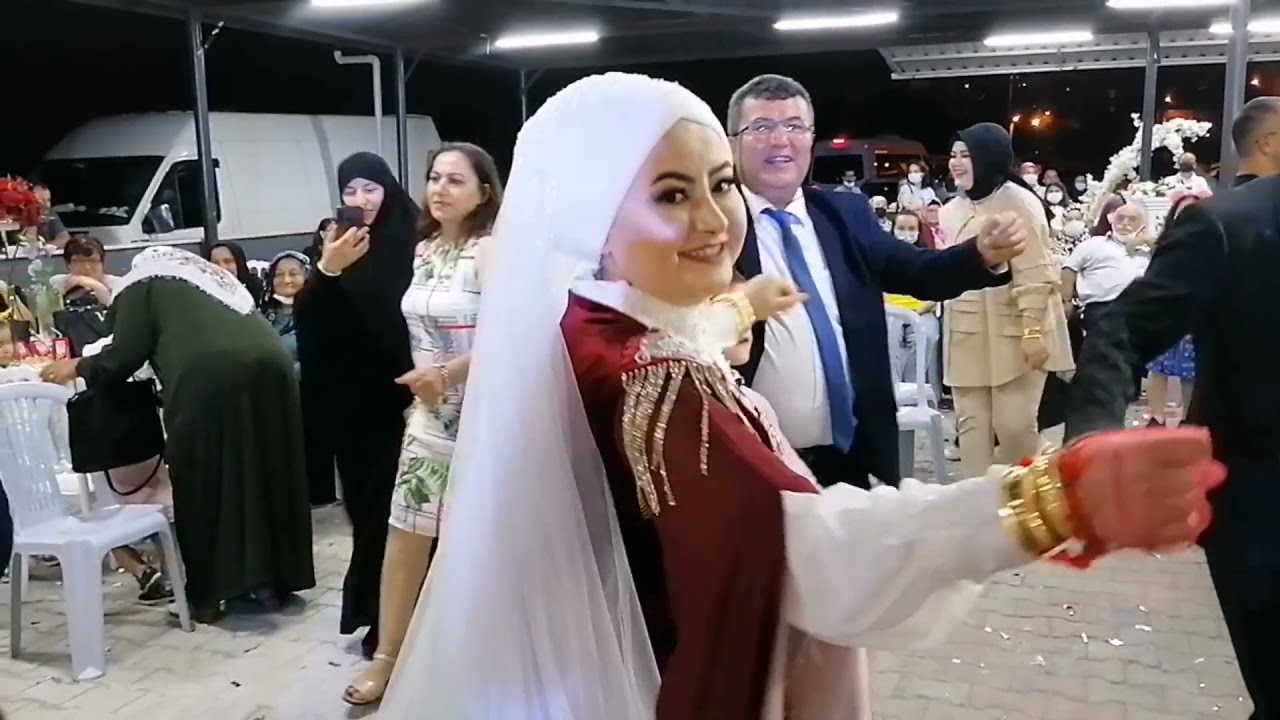 ÜMİT YILDIZ'IN KIZI FATMA NUR'UN DÜĞÜNÜNDEN...