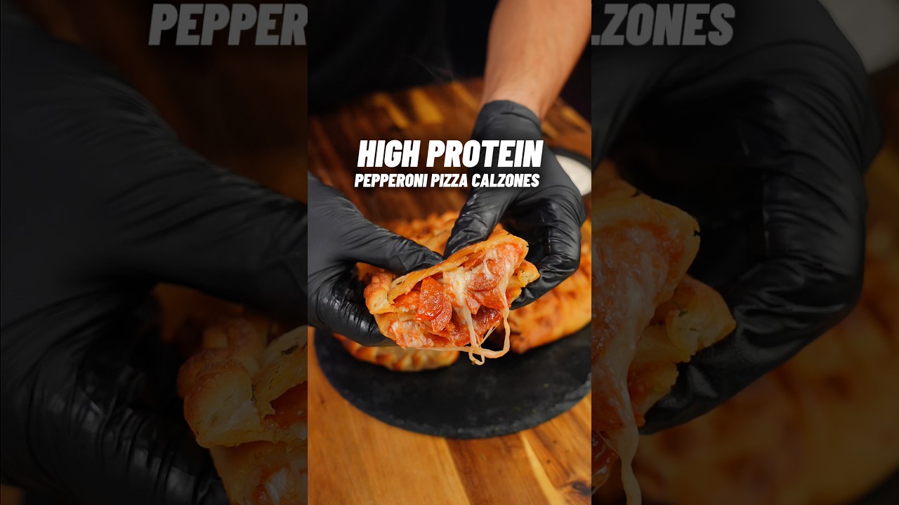 The EASIEST High Protein Pepperoni Pizza Calzones!🍕🥟🔥31g Protein ONLY 365 calories!