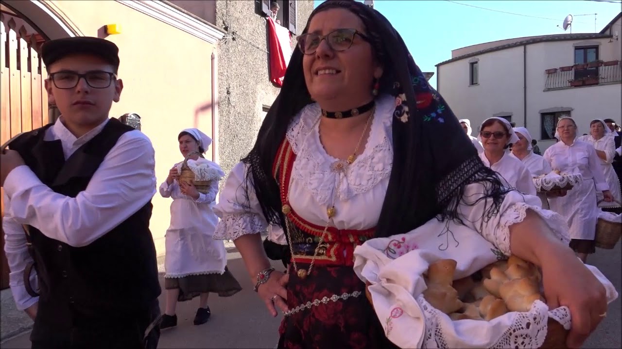 Processione S Isidoro Villacidro 2 6 2019