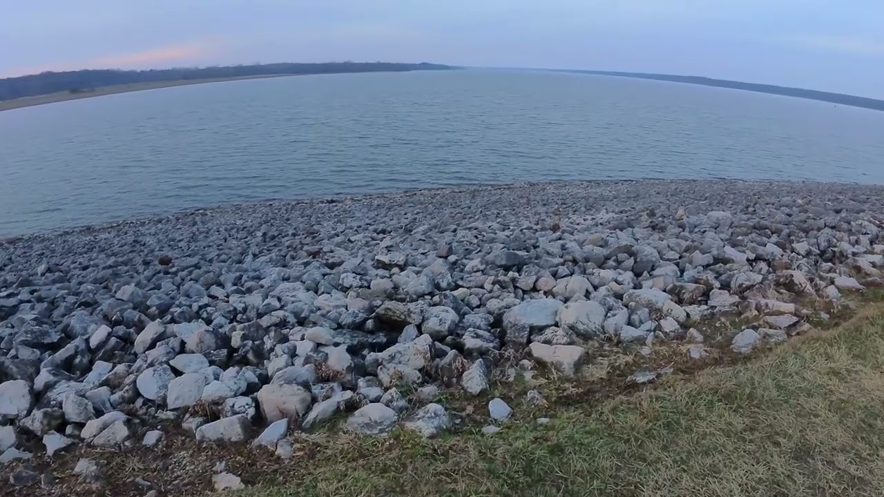 Cold and Crisp Day Walking at the Top of Alum Creek Dam #pov #walking #lake #newyear #explore