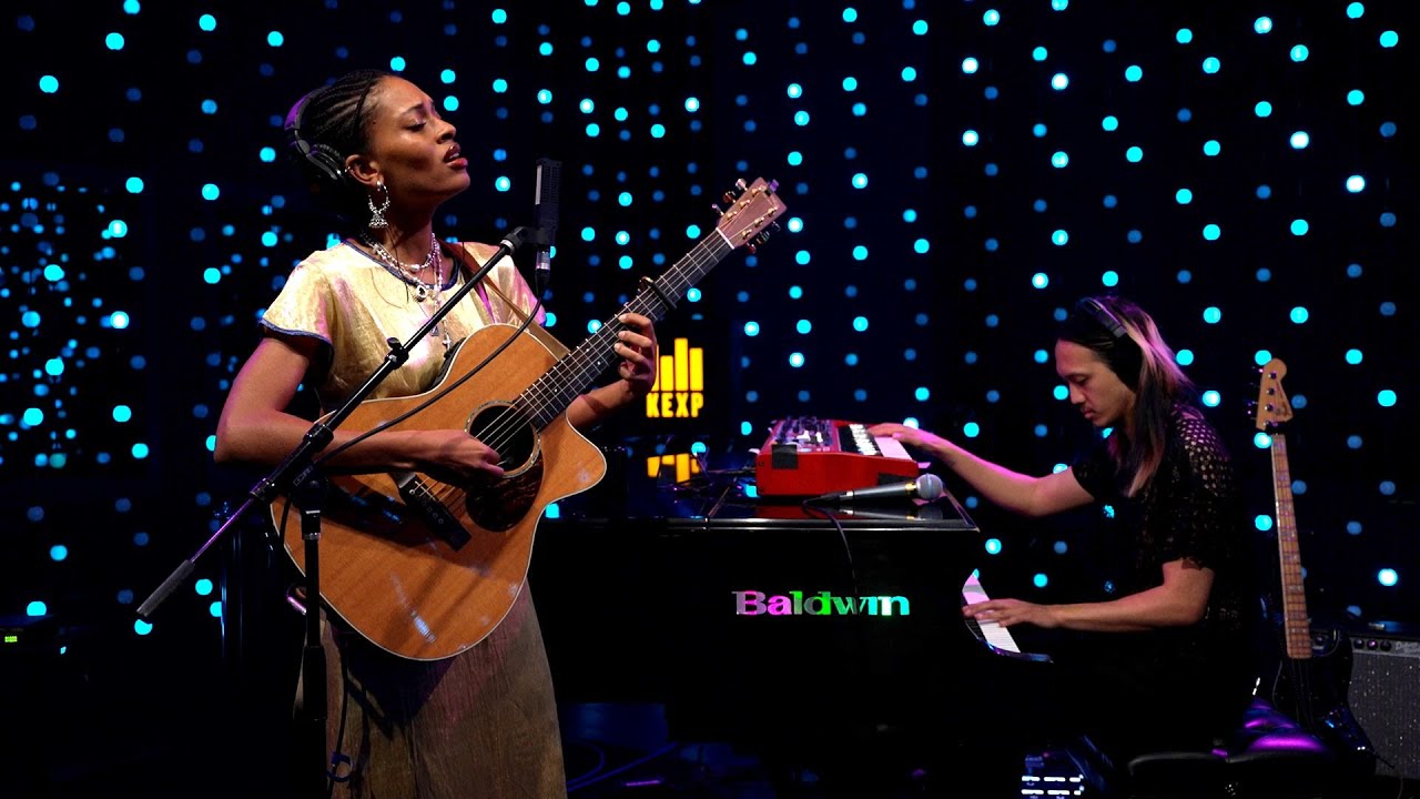 Annahstasia - Take Care Of Me (Live on KEXP)