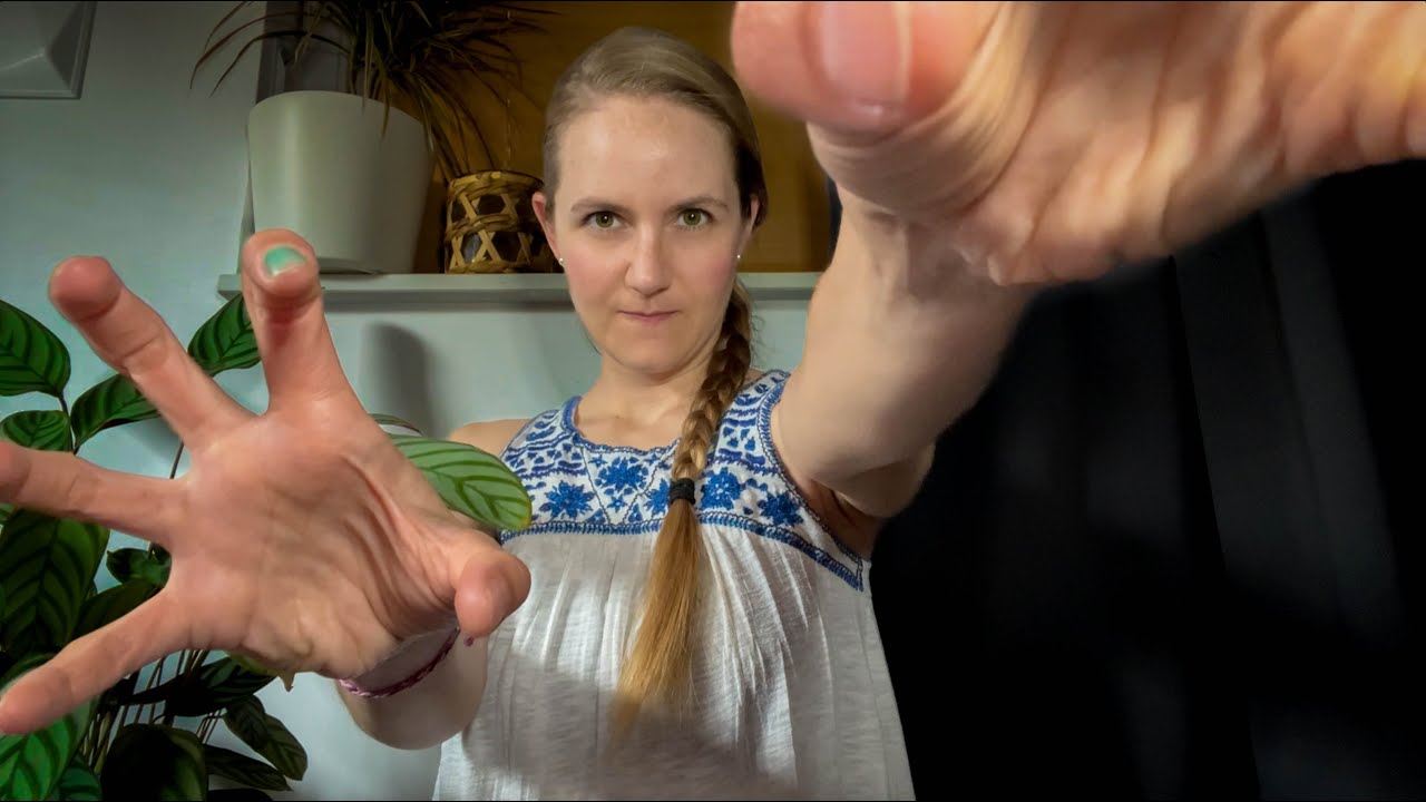 AGGRESSIVELY scratching your nasty itch 🤨