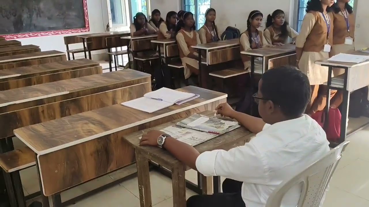 ଅନ୍ତ।କ୍ଷରୀ ବାଳକ ଓ ବାଳିକା 