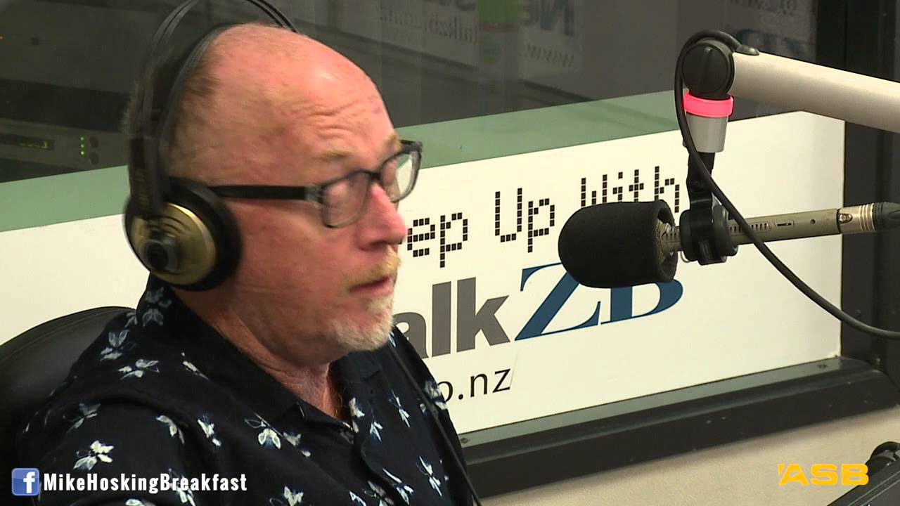 ZBTV - Dave Dobbyn Performs 'Beside You'