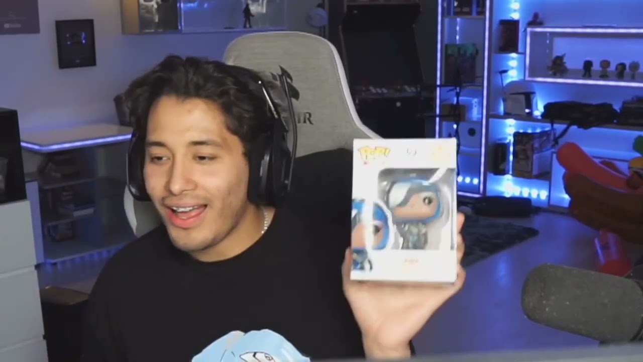 Jajajaja compro funkos de overwatch