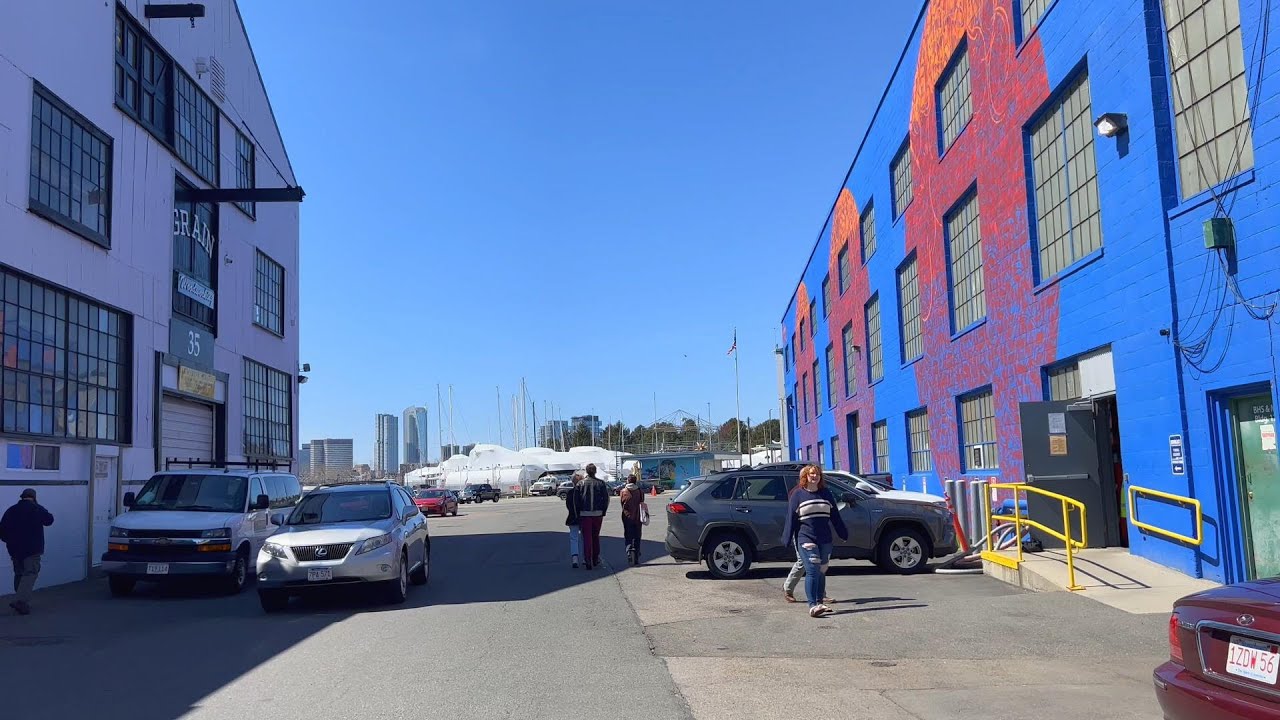 Walking East Boston : Jeffries Point, Piers Park, Boston Harbor & Skyline Views (April 2023)