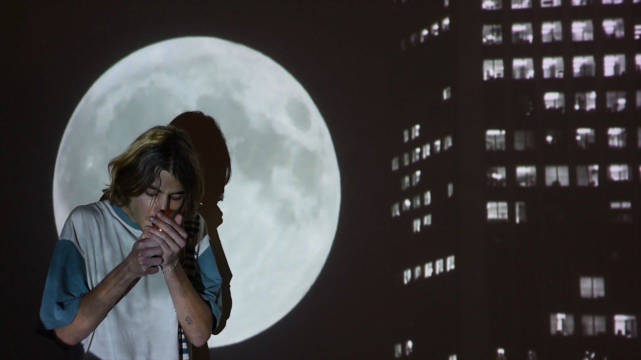 STOLEN MIC - LIVE YOUR LIFE (OFFICIAL VIDEO)