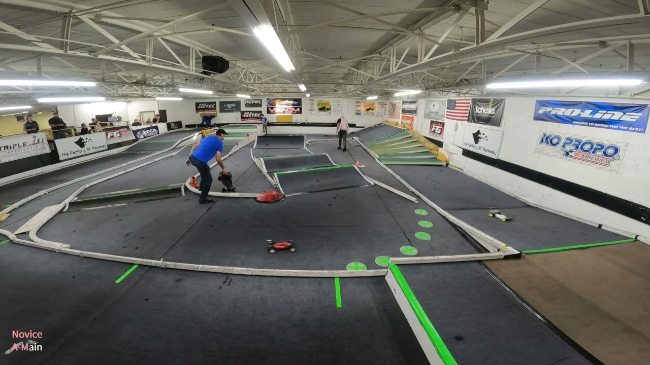 WARS at the Factory Raceway - The Mains