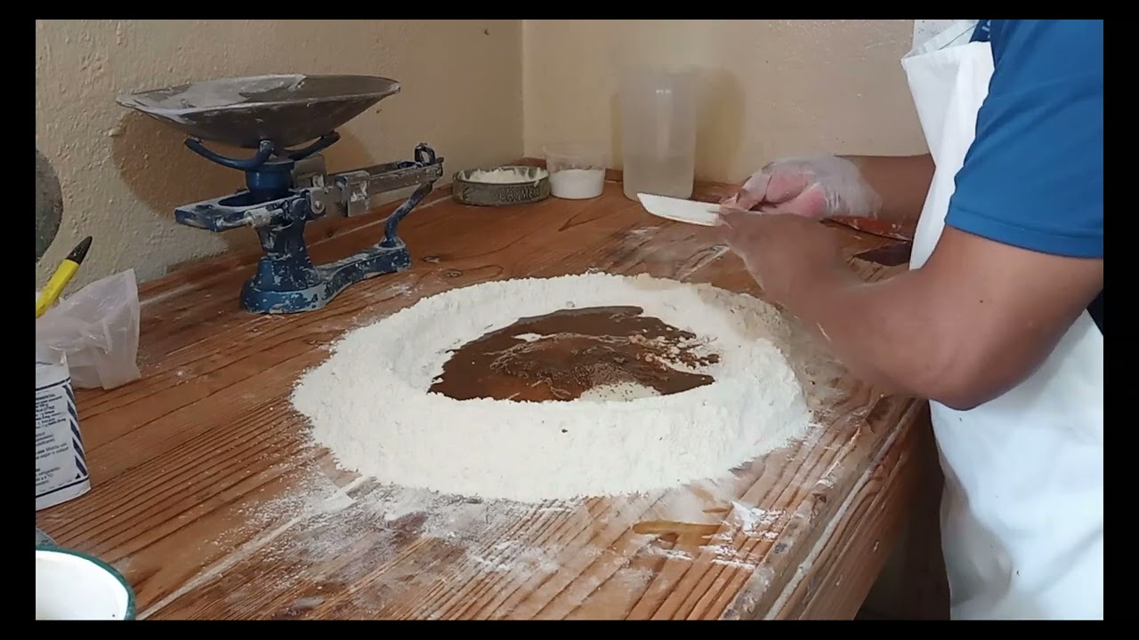 COCOLES, COLORADOS, COCHINITOS DE PANELA Y ANIS UNA RECETA MUY TRADICIONAL.