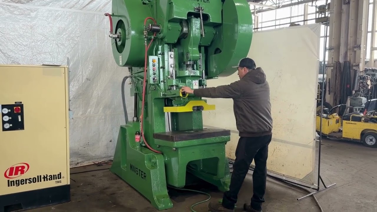 75 TON MINSTER # 7 BACK GEARED OBI PRESS. STOCK # 1218925.