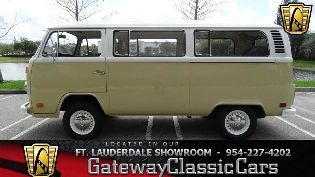 #464 1975 VolksWagen Type 2