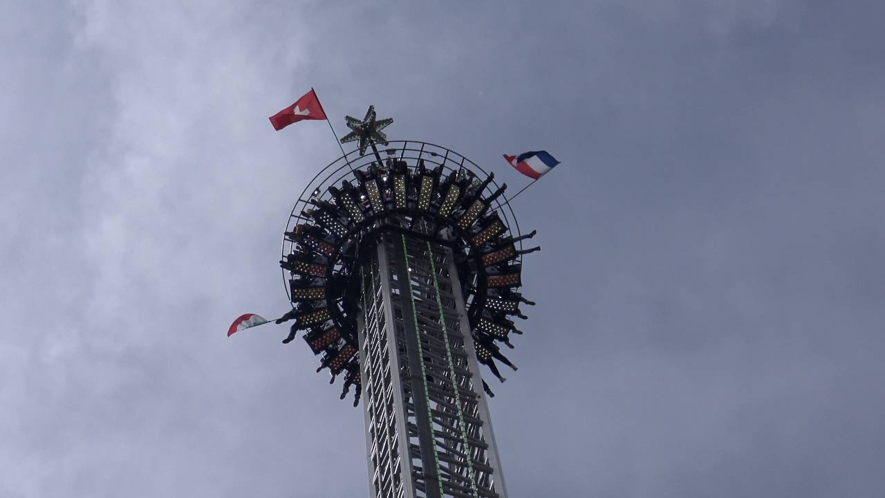 Spin Tower - Maier (Offride) Bregenzer Frühlingsfest 2016 (4K)