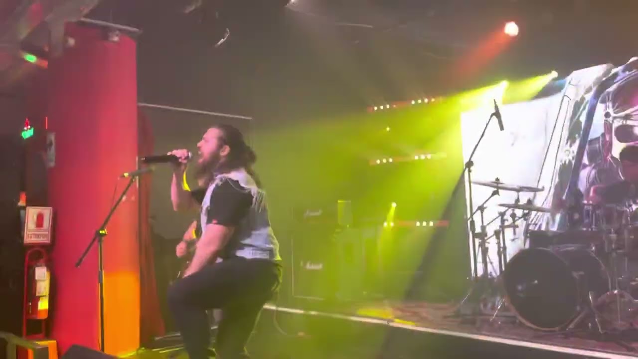 Raphael Mendes - Aces High (Iron Maiden Tribute) // LIVE @ Lima, Perú