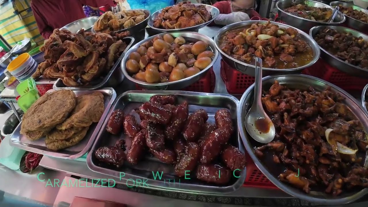 HCMC Binh Tay Market  District 5 - Chợ Lớn  Tried out the local dish inside this market