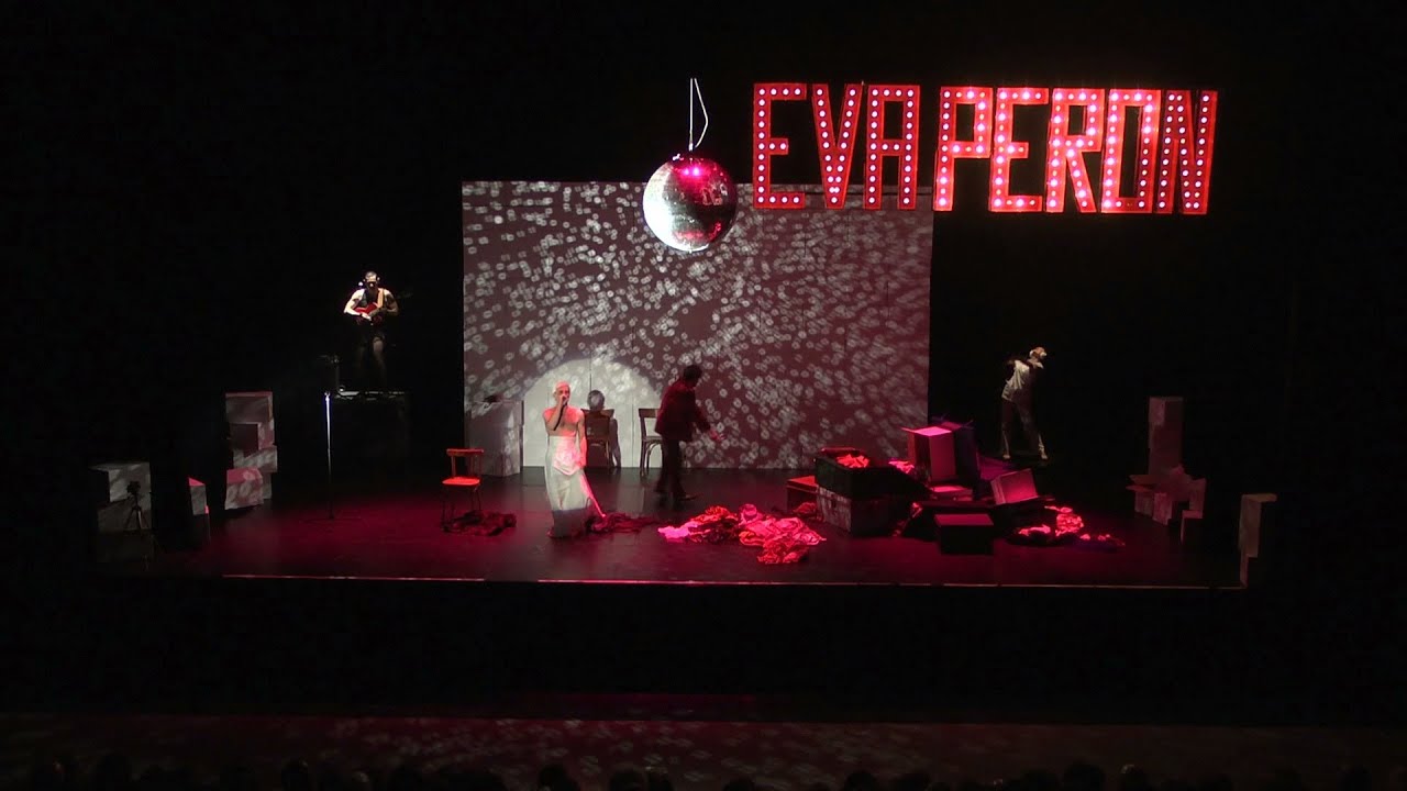 Eva Peron • Compagnie Les Désaxés Théâtre