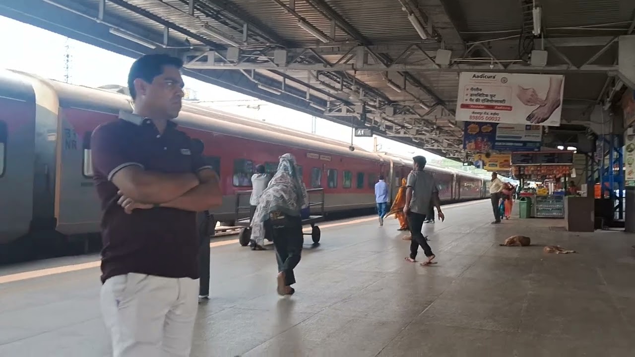 Rajdani exp ratlam 