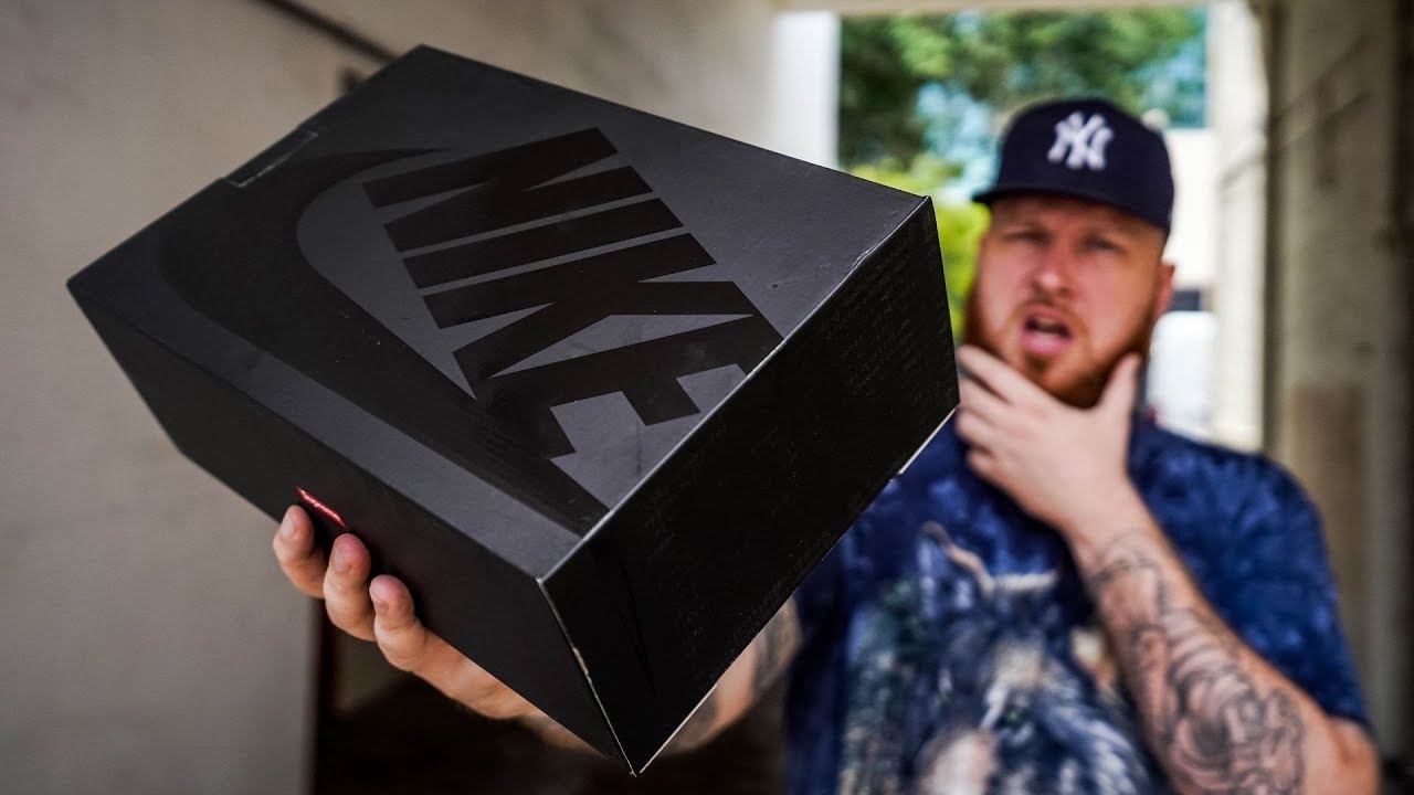 DO THESE NIKE SUPREME SNEAKERS SUCK?! (Or Not...)