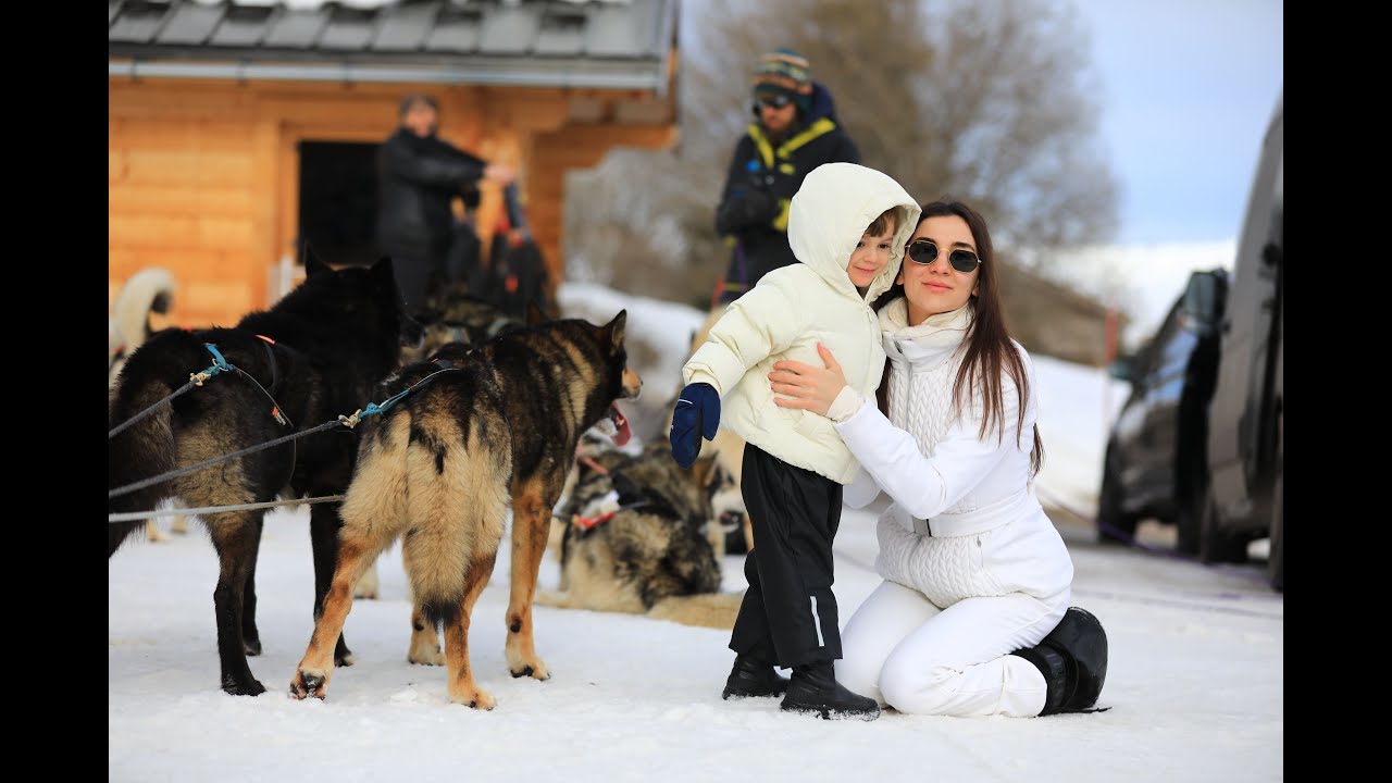 Vacanță în Courchevel, cel mai mare și mai luxos resort de schi din lume, împreună cu cei doi copii