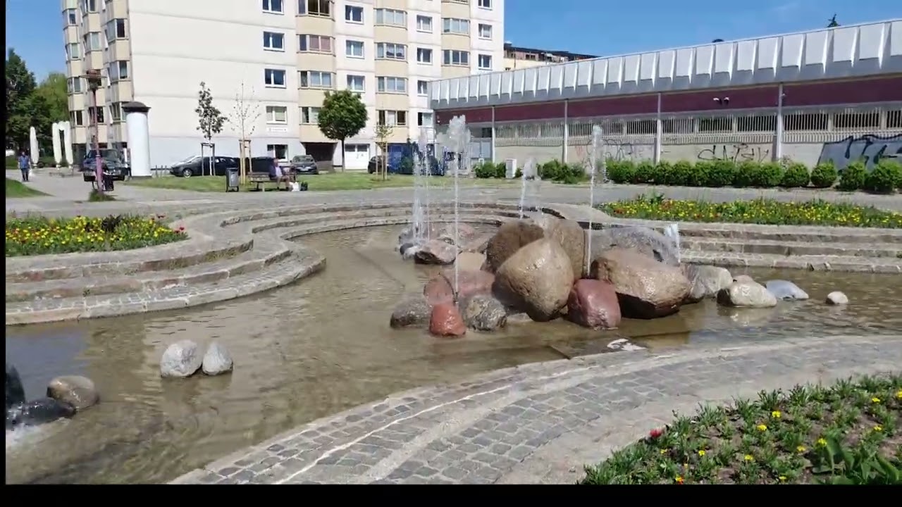 2021 0604 Findlingsbrunnen