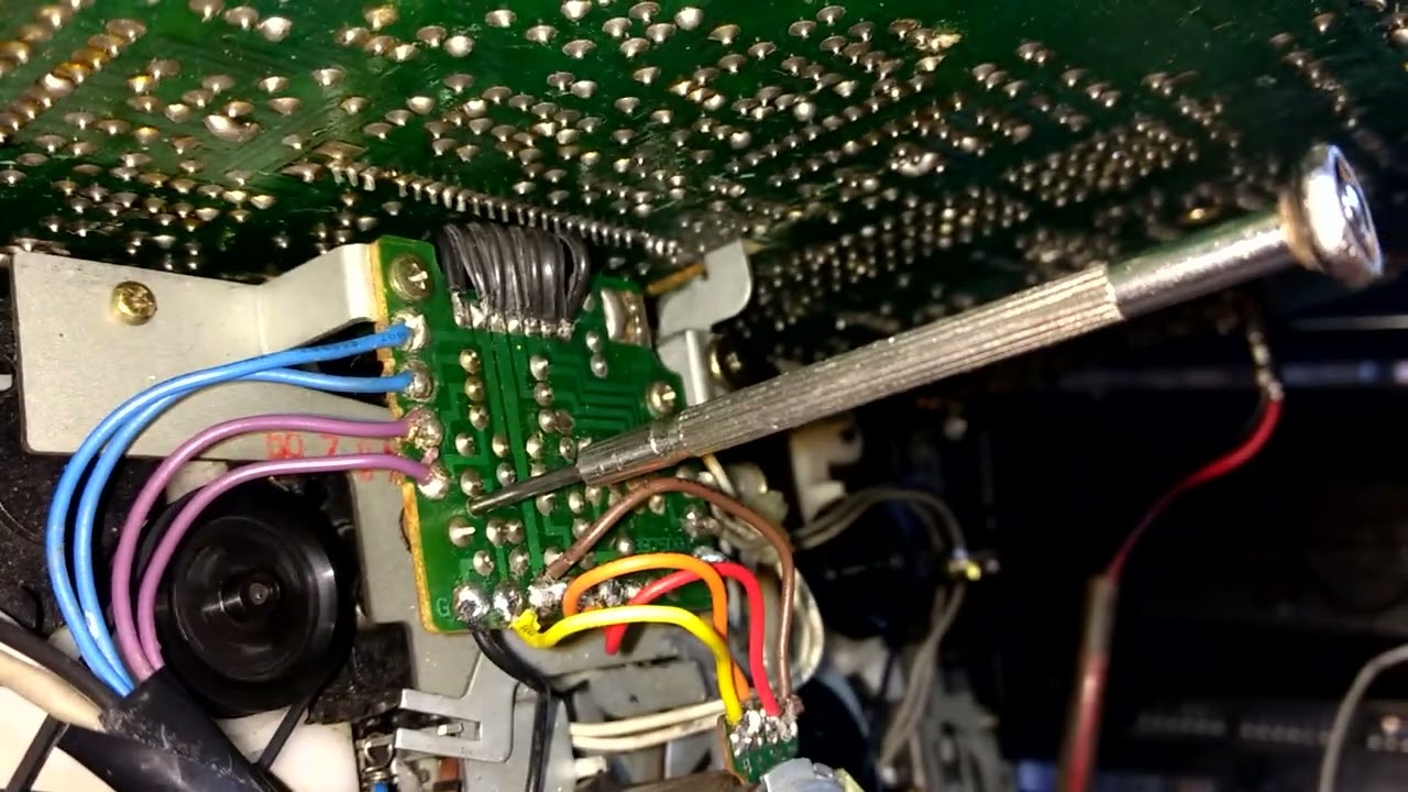 Radiograbador Fisher 1988 Conexi&oacute;n del motor deck casetera mod PH-W803RLO