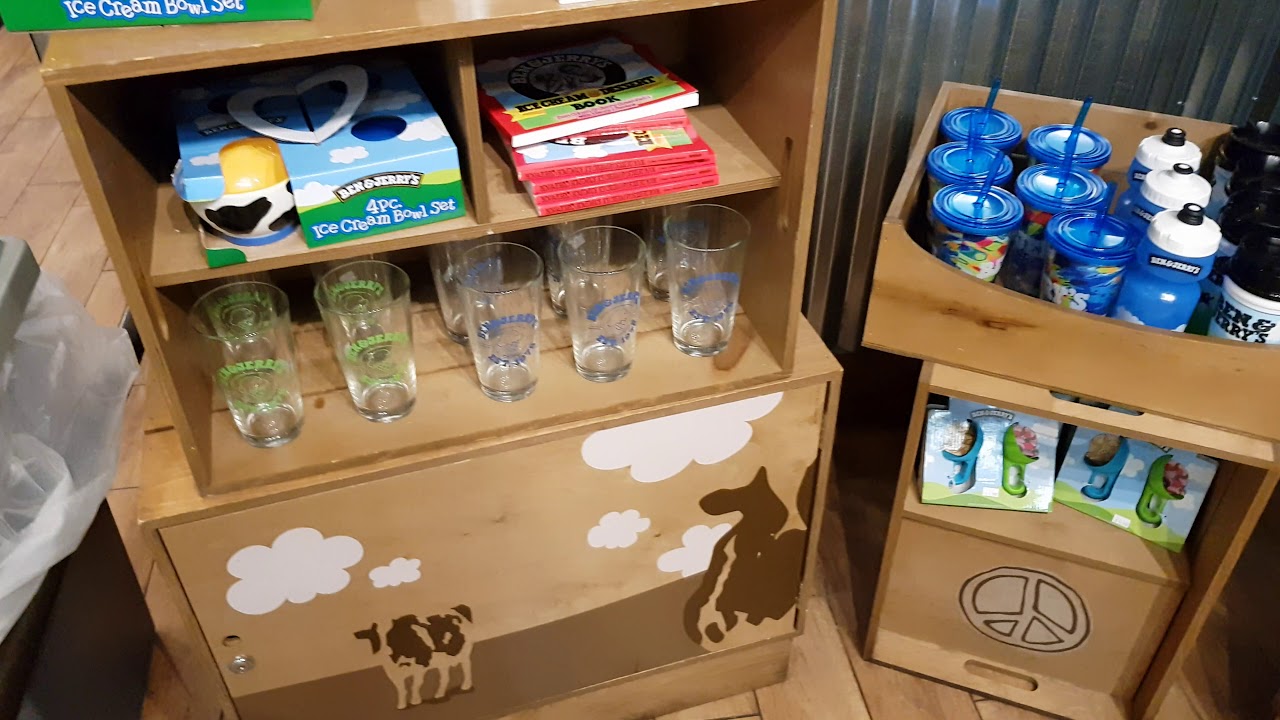 FoodLoaf in New York - Ben Jerry's Shop