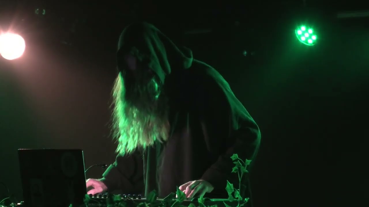 Taagebue live at Stengade, Copenhagen 20230201excerpt