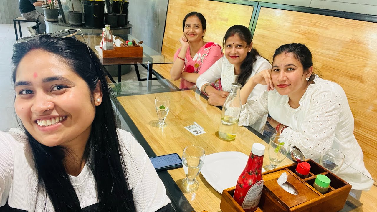 Part[2]phir gaye Mapro Garden 🤩#familyvlog #@swati-sanju #masti #pizza 