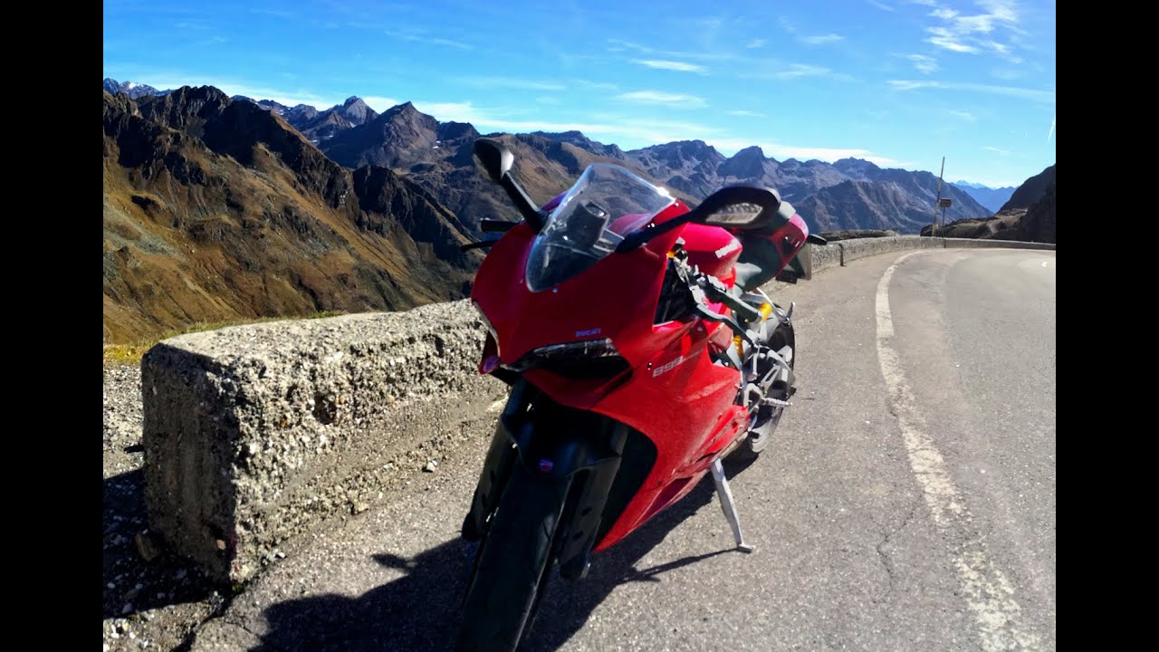 Ducati 899 Panigale - Mountain Ride