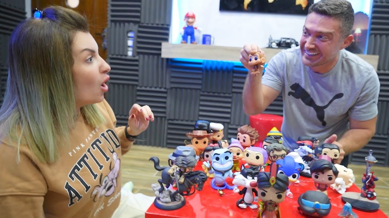 فاجأتها ب 50 هدية من حول العالم 🔥🎁 !! (أذبهلّت 🤯)
