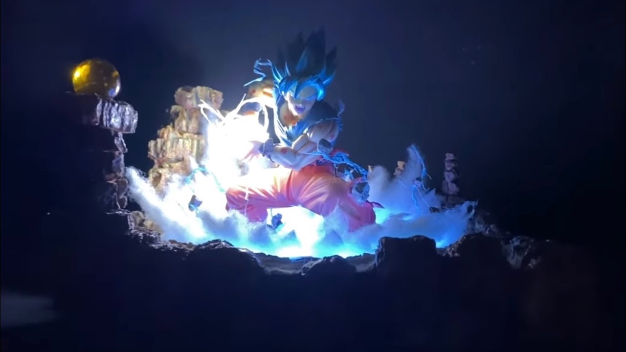 DIY 01 - Son Goku Super Saiyan Blue Kamehameha Diorama