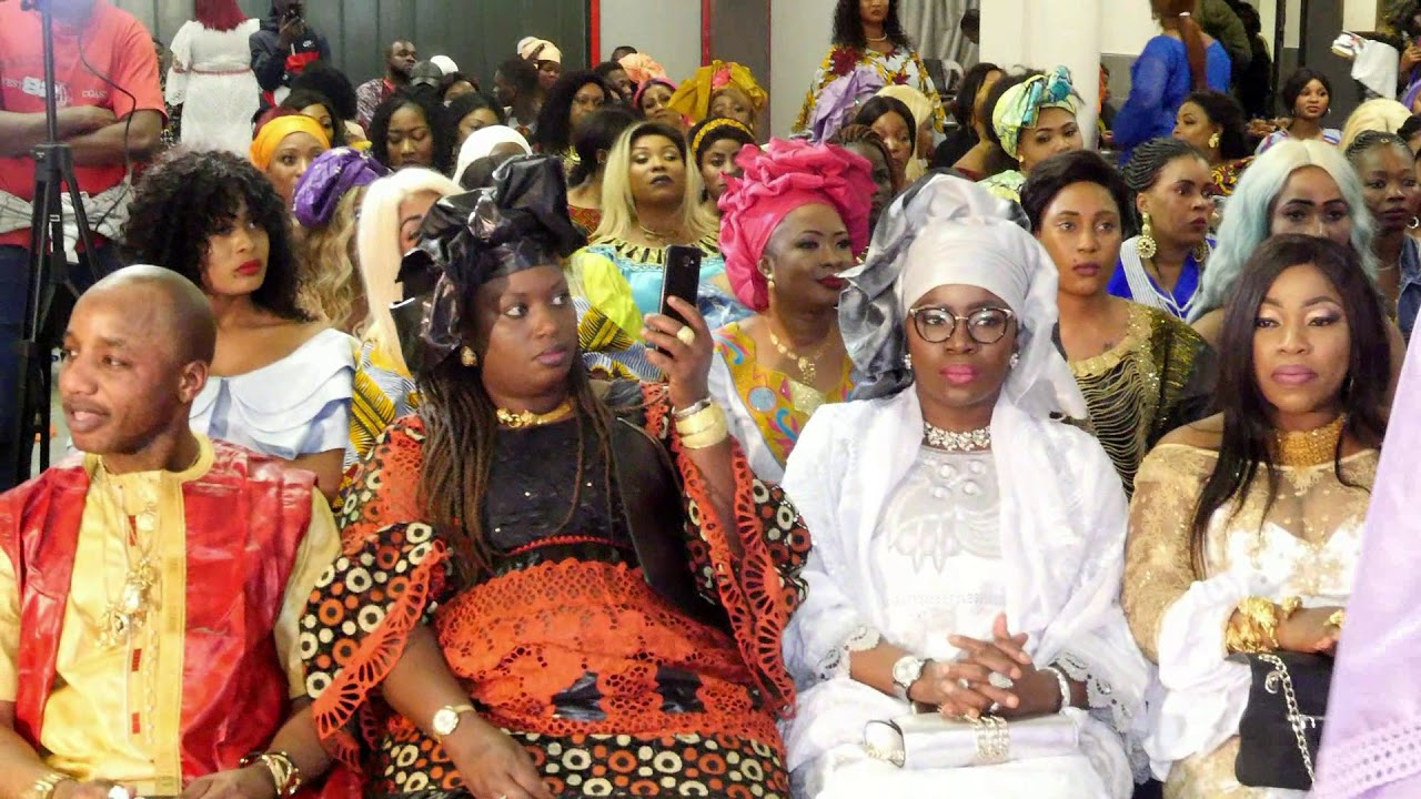 AFOU LA LIONNE  .FESTIVAL MANDINGUE A PARIS