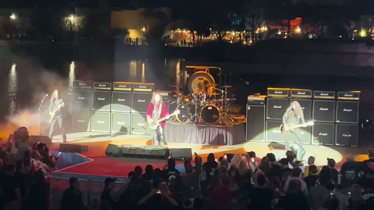 Christine Sixteen - Gene Simmons  SeaWorld 2-28-26