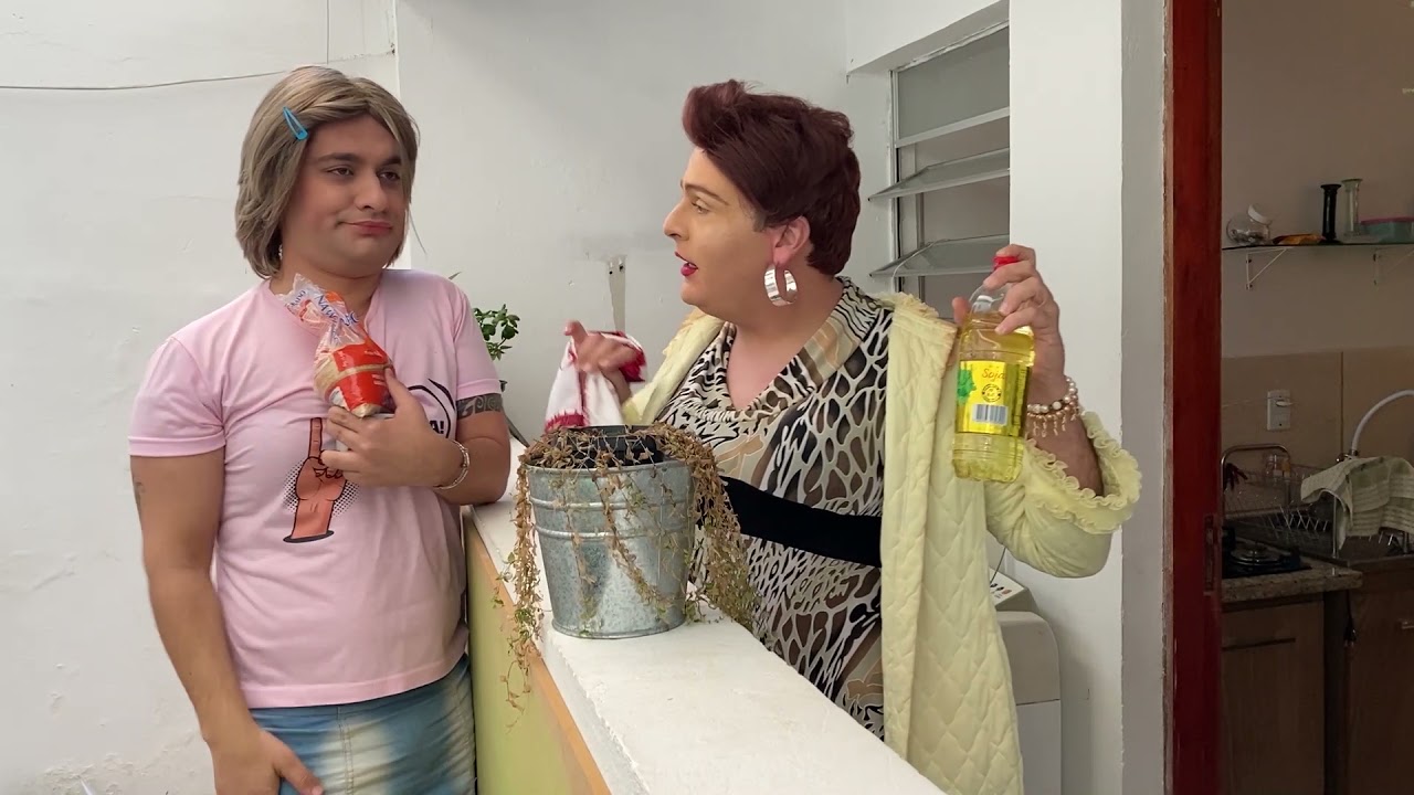 QUANDO A FAMÍLIA BRIGA POR COMIDA