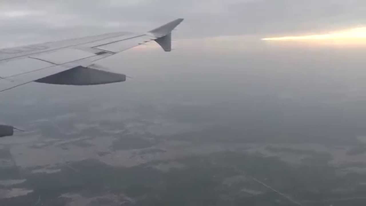 LATAM LANDING GUAYAQUIL ECUADOR