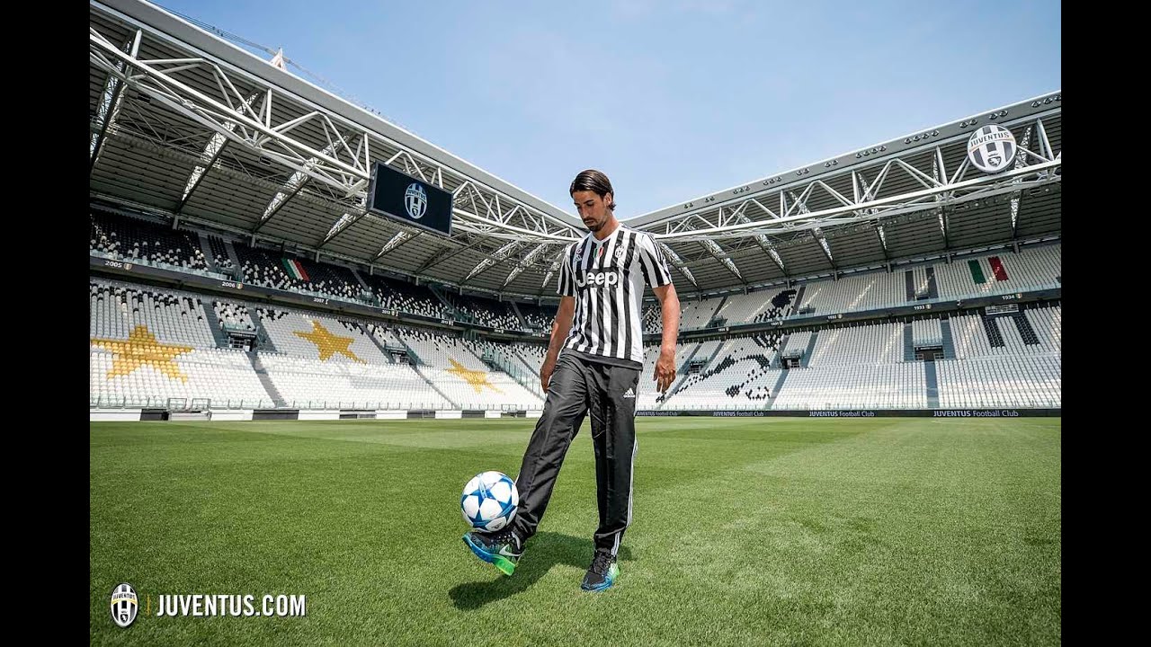 La presentazione ufficiale di Sami Khedira alla Juventus - Sami Khedira's official unveiling