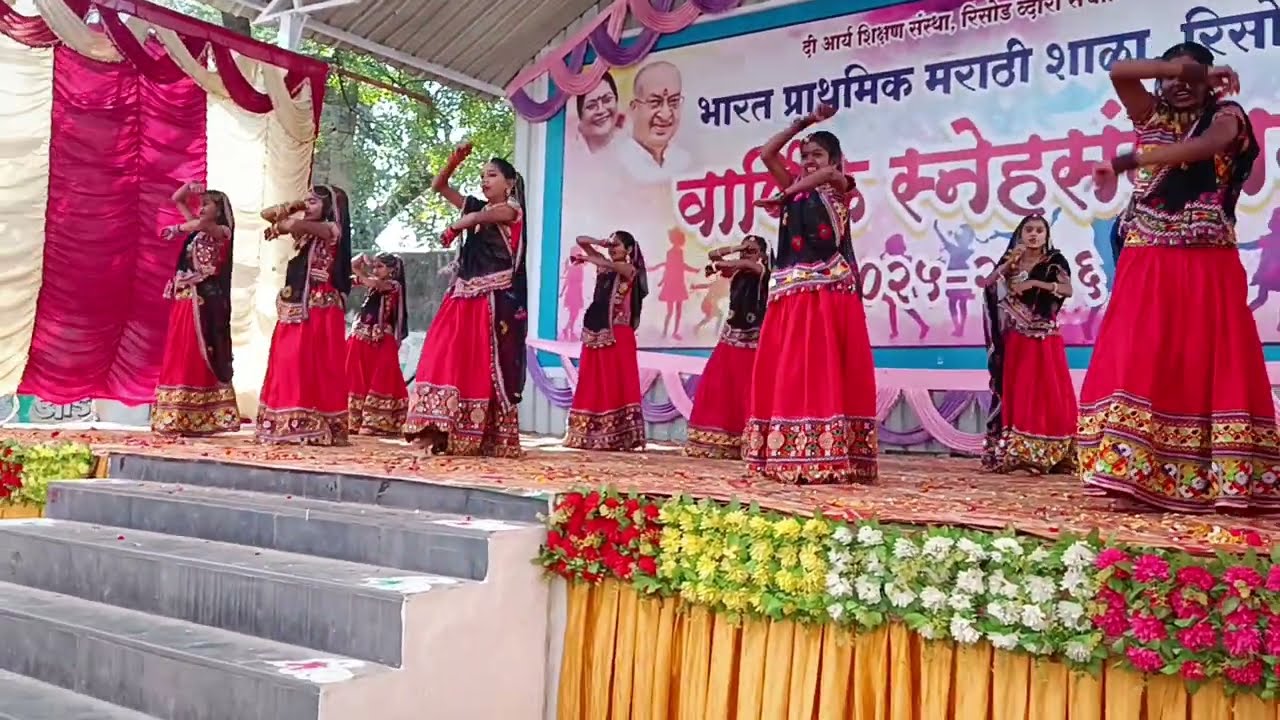 Ghoomar😍 Rajasthani Song Dance Performance by Girl's💃✨ | Annual Function👯 | Choreography by Sanjana 