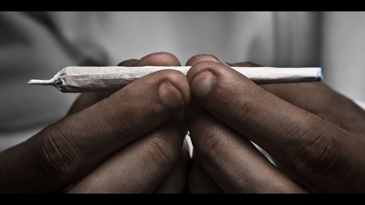Smoking Marijuana May Lower Sperm Count by 33%