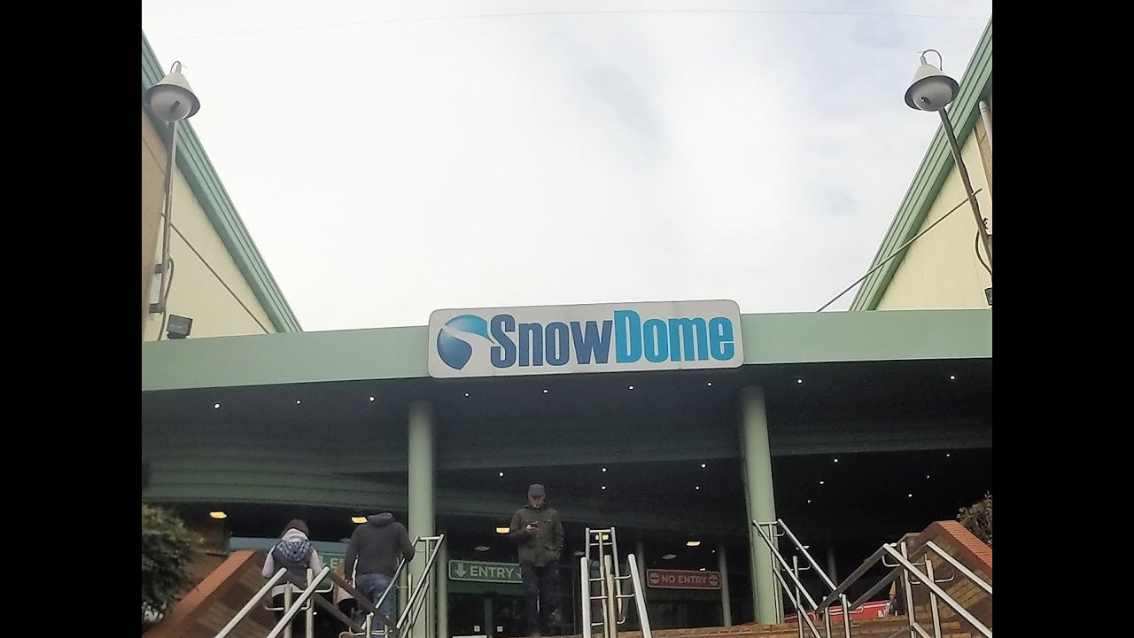 Tamworth snowdome 2017