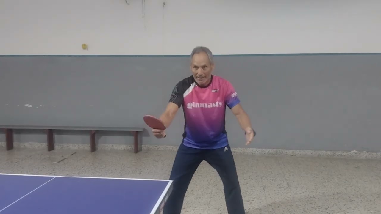 Tenis de mesa, agarre reves