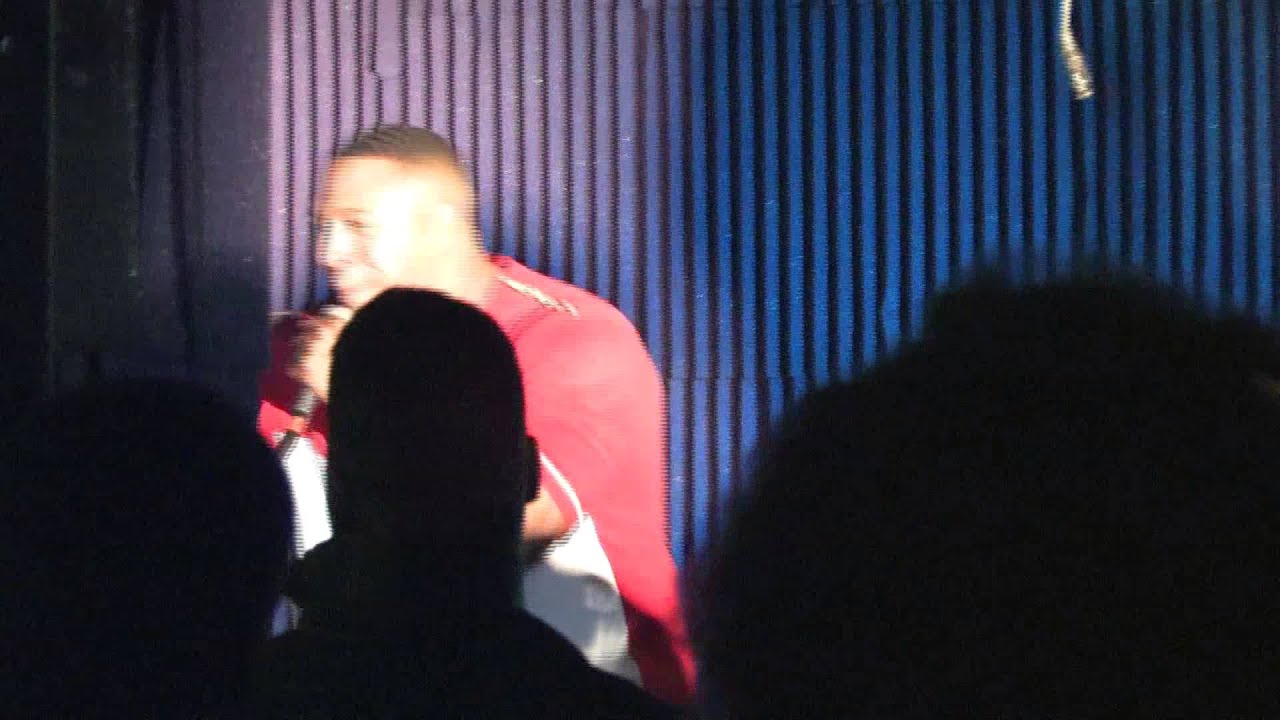 Notcho performs stick em live