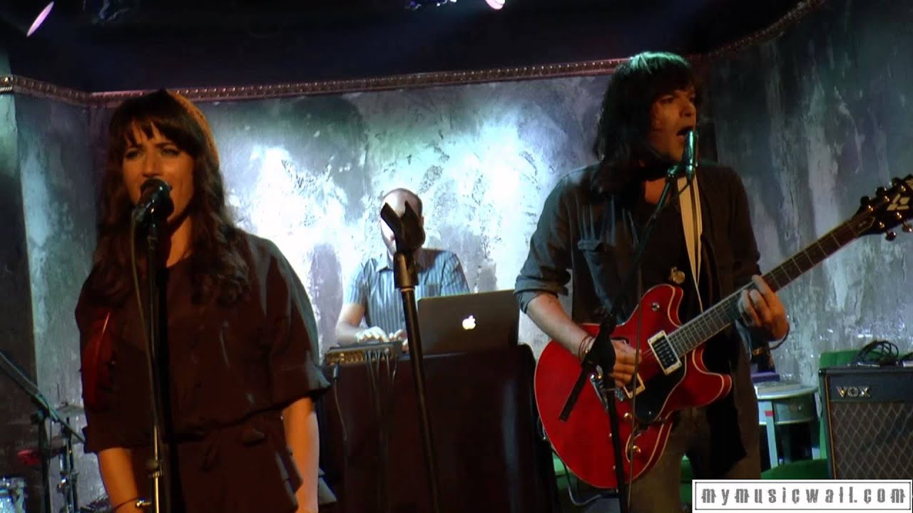 ECHO TRAIN LIVE AT FAUST - claps.gr