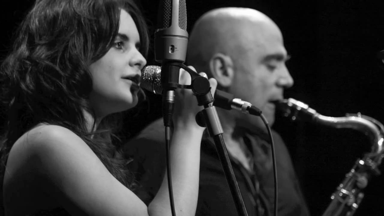 2010 ANDREA MOTIS & JOAN CHAMORRO no more blues ( chega de saudade)