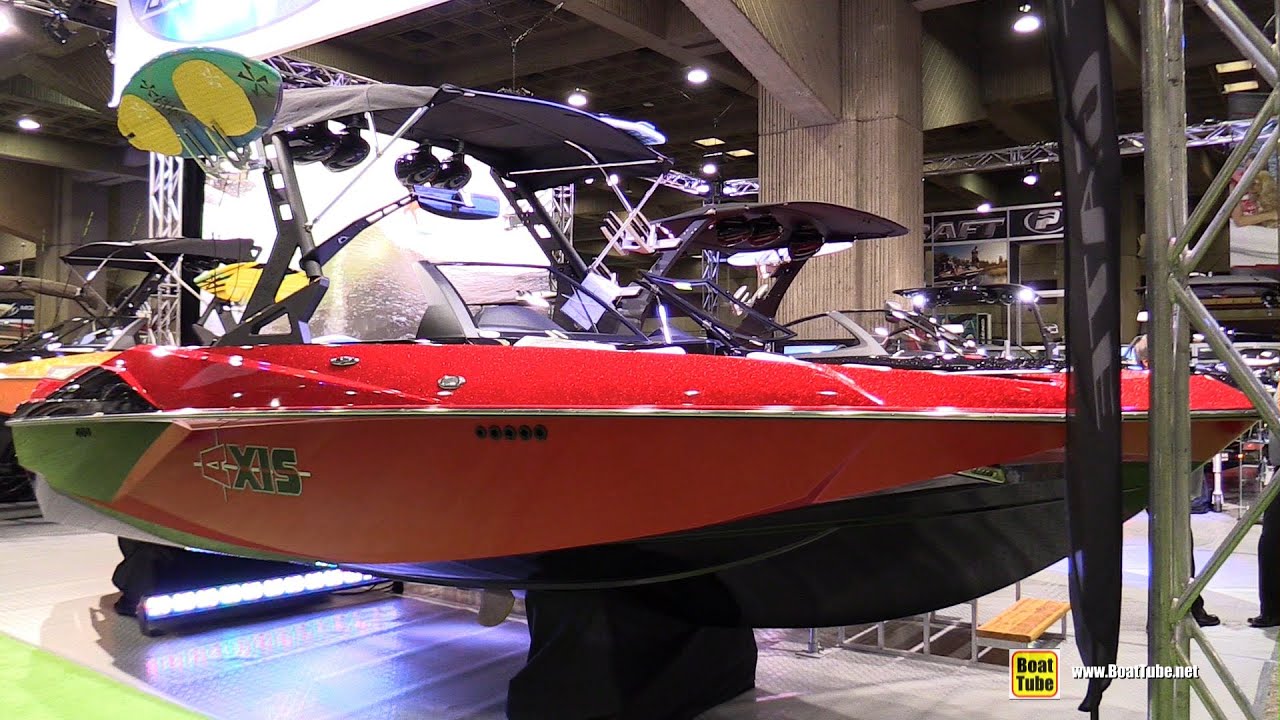 2015 Axis Wake A22 Wake Boat - Walkaround - 2015 Montreal Boat Show