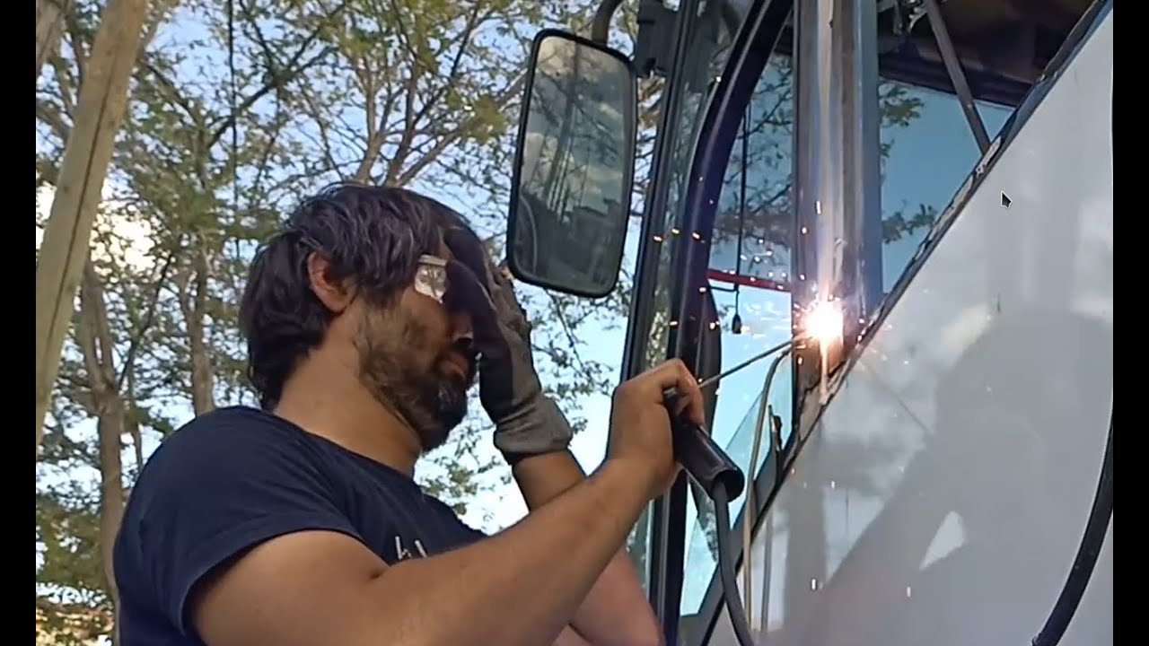 Iveco Eurobus karavan dönüşümü - Cam sökme, kompozit kapama ve pencere çerçevesi- Bölüm 3