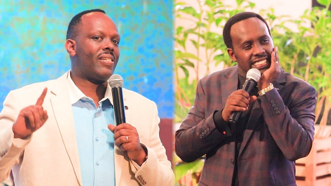 Bwa mbere Ap.CHRISTOPHE🥰na Bishop MASENGO BAVUZE UKO BATANDUKANYE BAKABABARA NUMVAGA ARIWE TWAKORAN