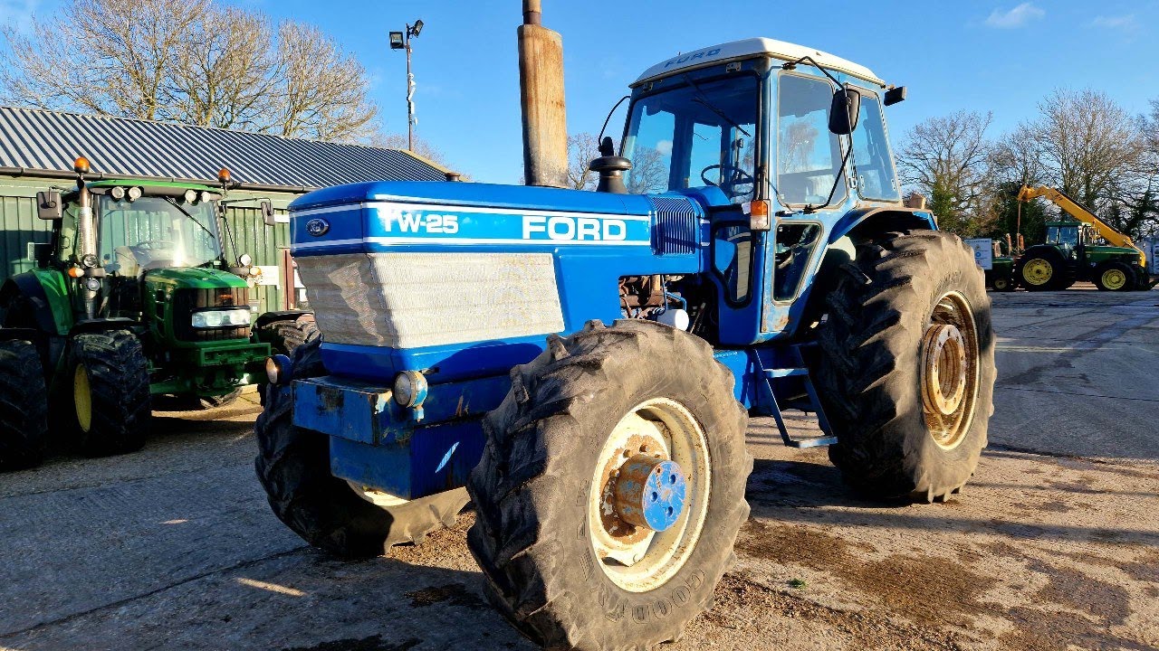 1984 Ford TW25 - 21118