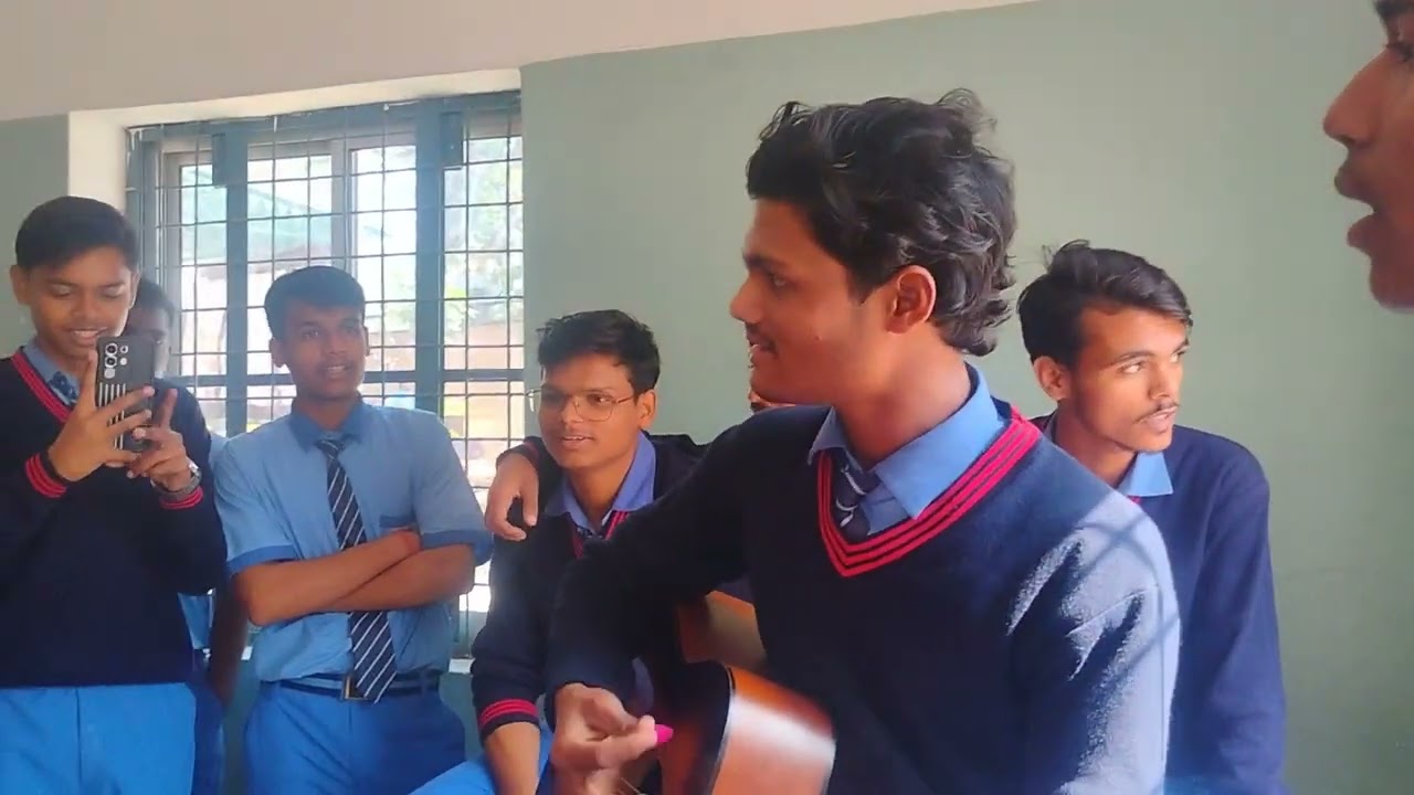 Classroom star ✨ ll guitar & singing vibes 🎸🎙️