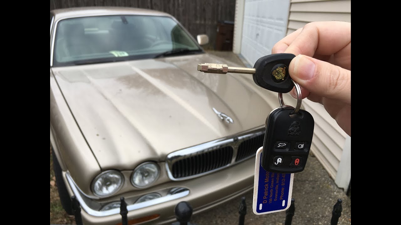 Решение проблемы Jaguar XJ8 2000-х годов: не заводится, не крутит стартер